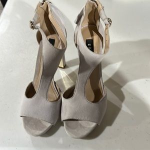 4 inch heels.